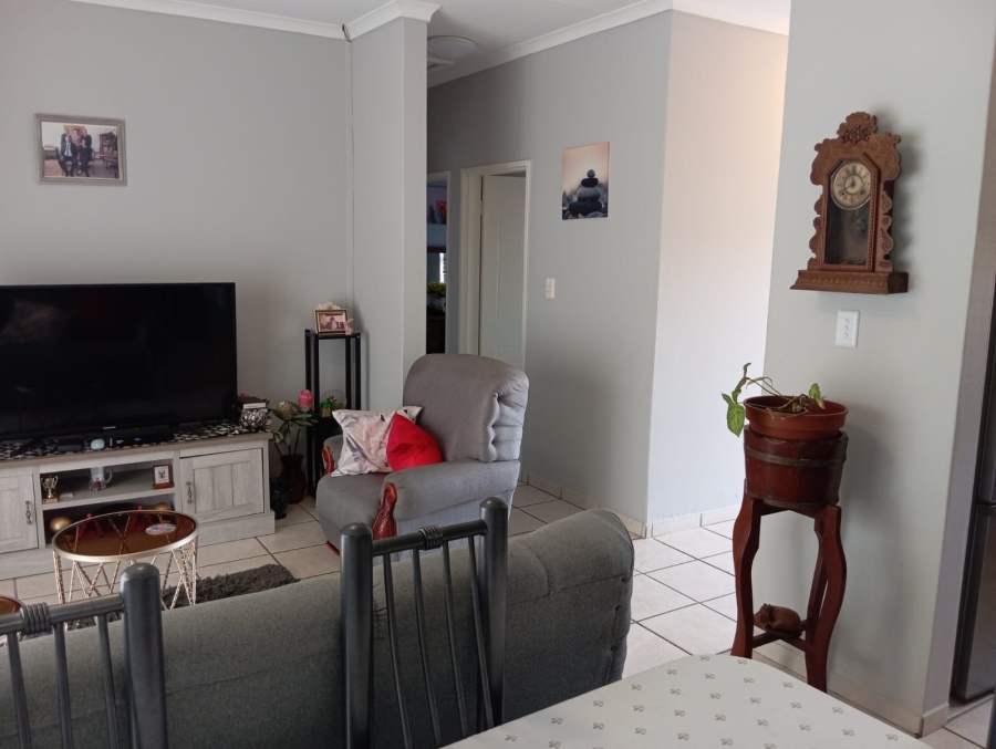 2 Bedroom Property for Sale in Kabega Park Eastern Cape